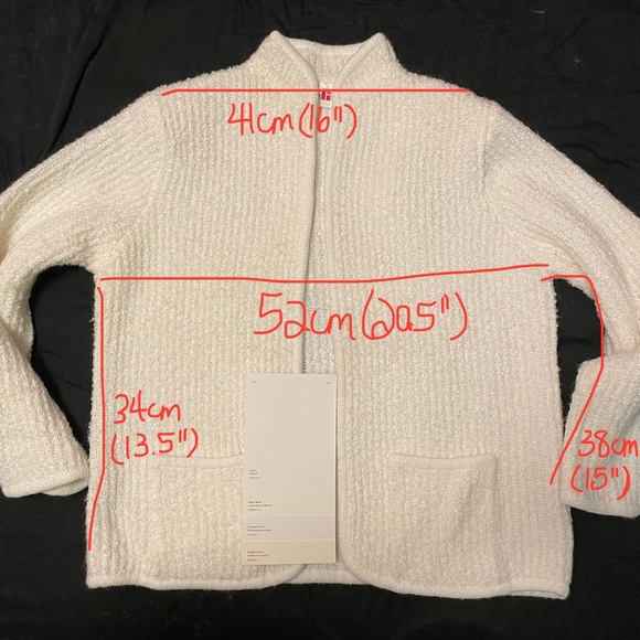 Alia White Sweater with Front Pockets - Picture 3 of 7